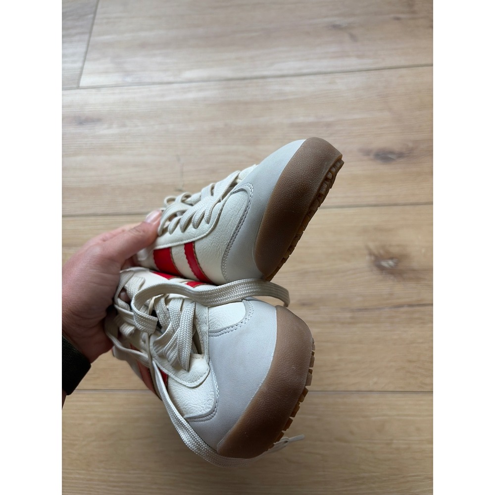 Dolce Vita Rascal Sneakers Off White Red Retro Gum Sole Low Top Trainers Wms 8.5 - Picture 6 of 6